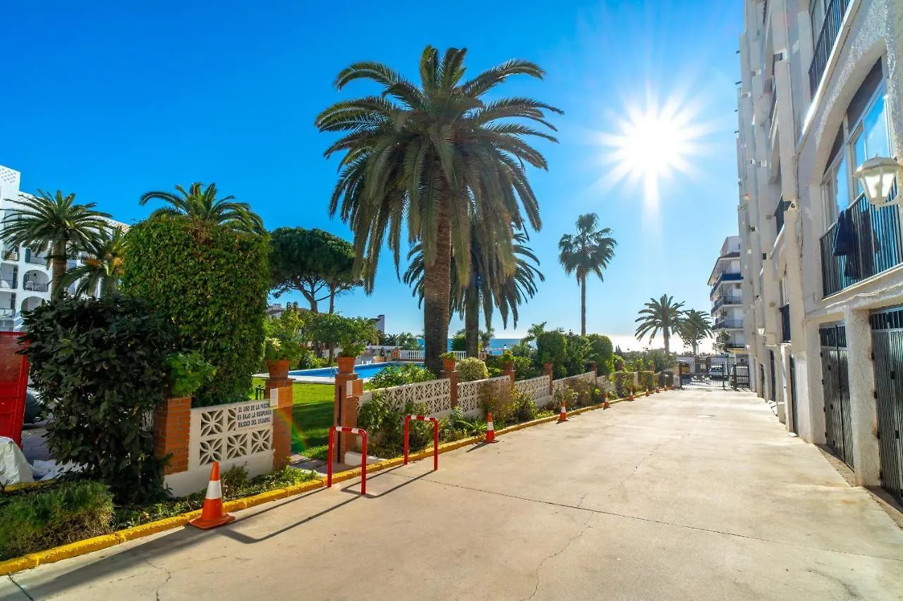 Carabeo 26 Boutique Studio Casasol نيرخا